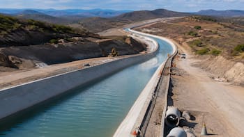 Construyen el río artificial más largo de América latina: cruzará más de 145 km y llevará agua a una de las zonas más secas de la región