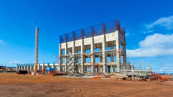 Deudas de obra pública: qué constructoras pueden cobrar con bonos y a qué renuncian si adhieren