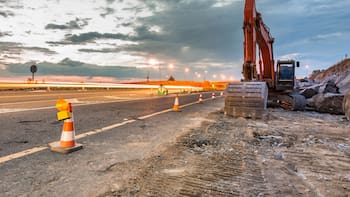 El Gobierno impulsa una ley para evitar juicios y cerrar contratos paralizados: los detalles