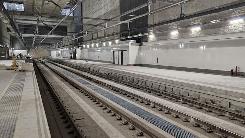 Construyen una estación de trenes en este aeropuerto clave que lo conectará con líneas de toda la ciudad (foto: archivo).