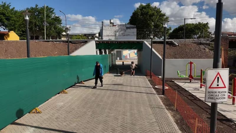 Abren el túnel más significativo de la Ciudad: pasa bajo las vías del tren y promete acabar con el tráfico de la zona más transitada (foto: archivo)