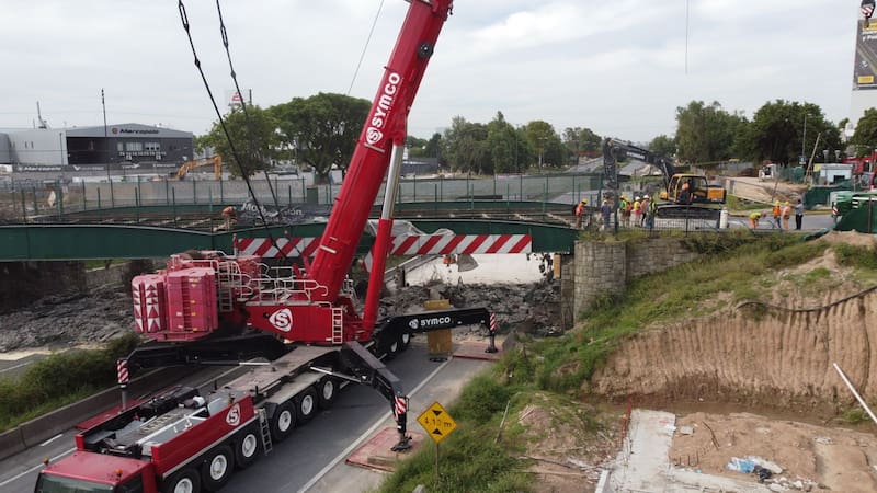 Obras en la Autopista Dellepiane