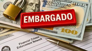 Ocultó la muerte de su madre durante diez años para cobrar su pensión. Con ese dinero, financió un negocio de ropa deportiva y hoy es un gran empresario