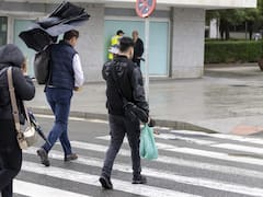 Oficial | El Gobierno también multará a los peatones a partir de ahora por este grave error al circular por la calle