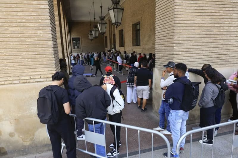 Oficial | El Supremo rechaza llevar a la Justicia europea la regularización de migrantes. Fuente: EFE.