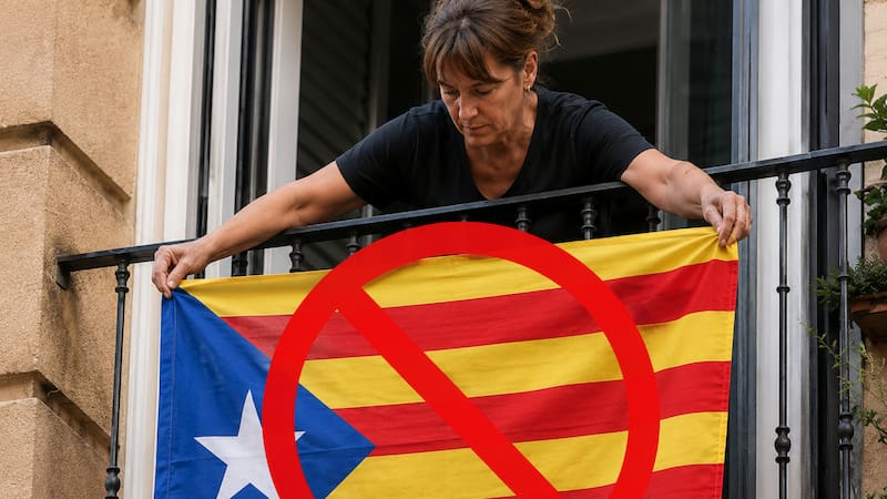 Oficial | Prohíben colgar la bandera catalana en estos lugares: la Justicia ordena retirar las esteladas (foto: ChatGPT)
