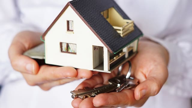 El precio de la vivienda se dispara un 15,6% en junio y supera por primera vez los máximos de la burbuja de 2007