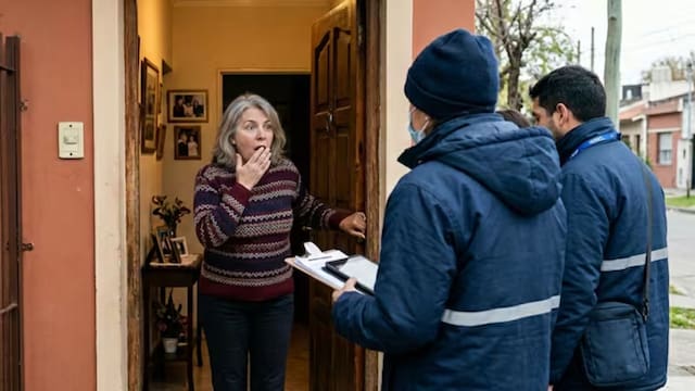 Oficial y confirmado | En España examinarán casa por casa para comprobar el cumplimiento de obligaciones fiscales y habrá multas por no responder