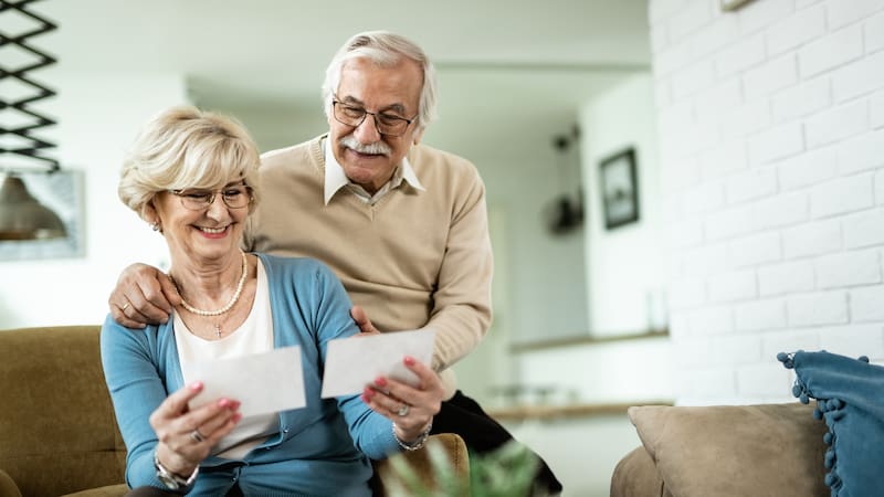 Oficial y confirmado | Los jubilados con las pensiones más bajas podrán cobrar un complemento extra: estos son los requisitos (foto: Freepik)