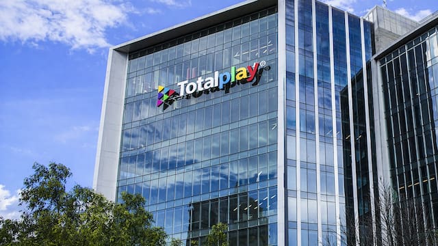 Totalplay,de Ricardo Salinas Pliego, casi toca a 20 millones de hogares, pero su rentabilidad sigue bajo presión