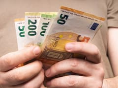 Ofrecen becas de hasta 23.000 euros para profesionales: cómo inscribirse y qué requisitos hay que cumplir