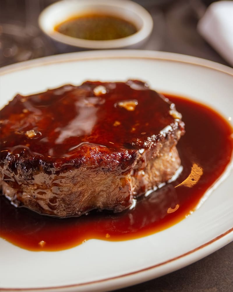 Ojo de bife demiglace.