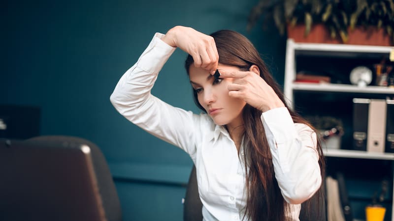 Ojos caídos | Estos 7 trucos de maquillaje son ideales para rejuvenecer tu mirada. (Fuente: archivo).