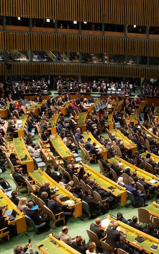 Colombia se abstiene en la ONU frente a la propuesta de abrir el Estrecho de Ormuz