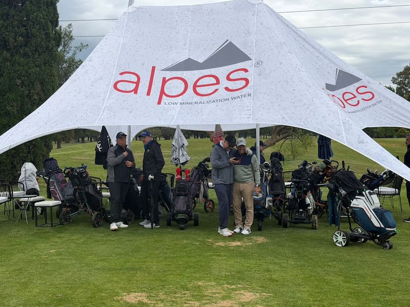 Alpes también instaló una carpa para ofrecer un área de descanso.