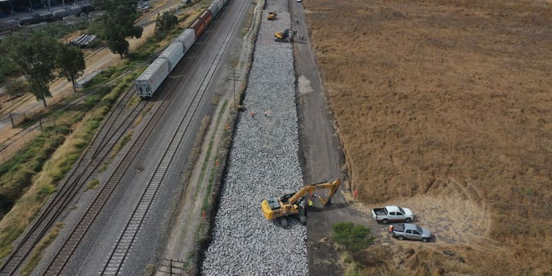 Operadora Cicsa, de Grupo Carso, obtuvo la licitación para la construcción de los segmentos 13 y 14 del tren de pasajeros Saltillo–Nuevo Laredo.