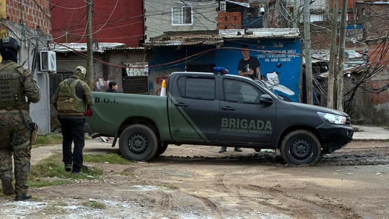 El dispositivo comenzó hace menos de un mes. Hasta ahora se realizaron 26 intervenciones, se detuvo a 32 personas y se incautaron armas de fuego y drogas.