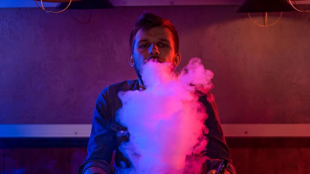 Atención | Vapeadores: una mina de oro de impuestos que el gobierno no considera