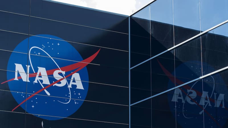 La NASA trabaja en una investigación sobre el polvo lunar y las consecuencias que tiene en la salud. Fuente: Archivo.