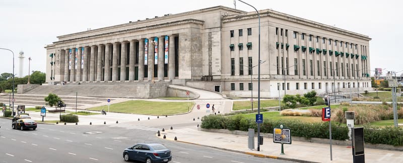 Orgullo nacional: Cuáles son las 5 carreras de la UBA que están en el top 50 mundial