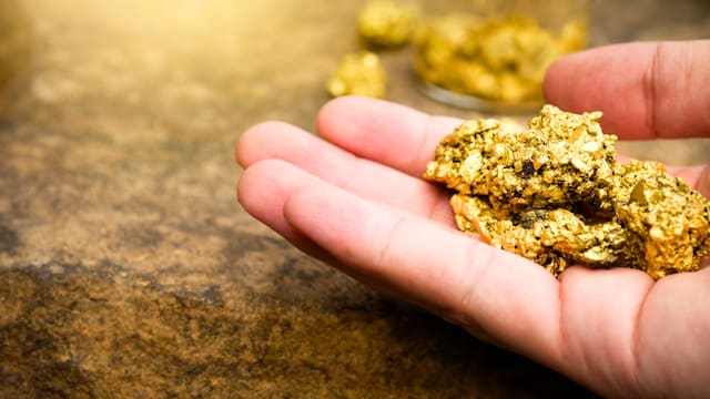 El descubrimiento del siglo | Hallan un río con toneladas de oro y le pertenece todo a un único país