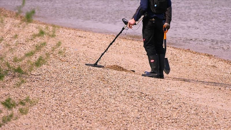 El hallazgo de oro en Australia se dio mediante un rastreador doméstico.