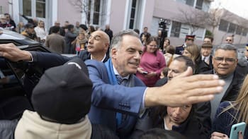 Dos encuestas marcan que desaprobación de Orsi supera a la aprobación