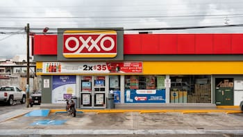 Oxxo le dice adiós a su formato tradicional y reconvierte más de 1,500 tiendas en todo el país