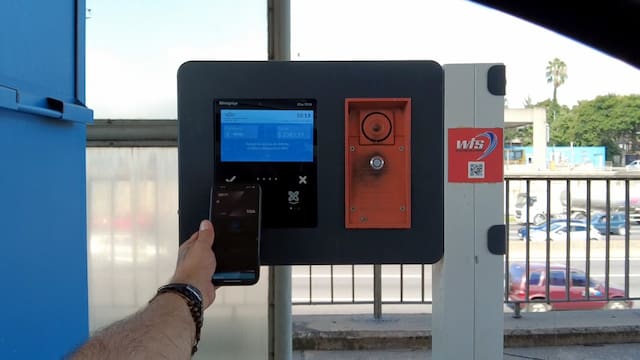 Peajes: en estas autopistas y rutas ya se puede pagar con tarjeta y con el celular