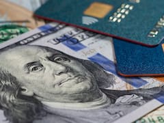 Pagos en dólares con tarjeta de débito: el BCRA reveló cuánto gastaron los argentinos