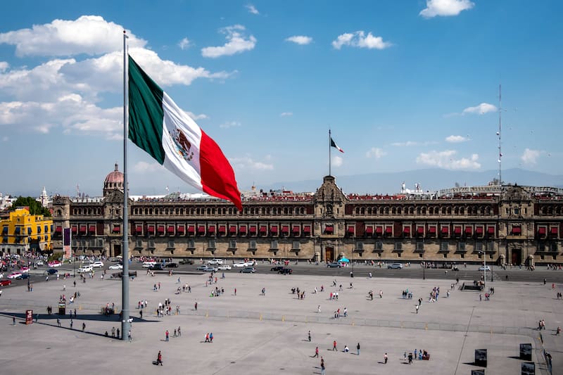 El Palacio Nacional CDMX vallará su entrada el 8M, dadas las movilizaciones del 8 de marzo