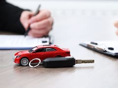 Palo directo a los conductores: el Gobierno da ayudas directas para cambiar el coche por uno eléctrico y este es el trámite que tienes que hacer
