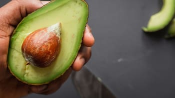 ¿Cómo saber si una palta está madura? el truco del palito y otros secretos para saber cuándo está lista para comer