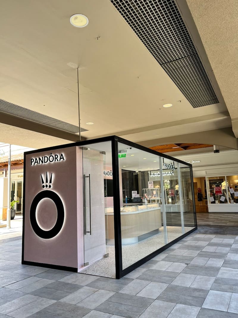 Pandora tiene 34 puntos de venta en la Argentina