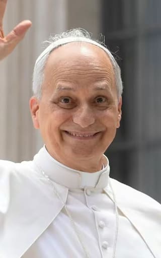 El Vaticano mueve su cúpula: el nuncio en Colombia será el nuevo “número 3″ del papa León XIV