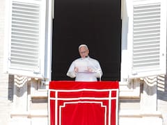 El Vaticano confirmó que León XIV será operado este martes en el hospital Gemelli
