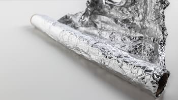 Colocar aluminio detrás del radiador: para qué sirve y qué dicen los expertos