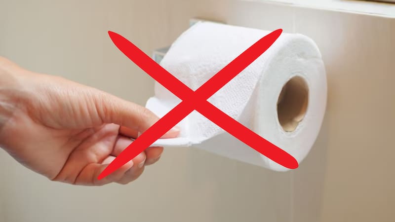 Adiós al papel higiénico: la alternativa en los baños que ya adoptan millones de personas en todo el mundo.