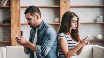 Chau Tinder: jóvenes de Stanford y Berkeley crearon una nueva forma de conseguir pareja y ya recaudaron millones