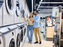 El Gobierno anuncia una nueva ayuda de 300 euros para cambiar los electrodomésticos de casa: quiénes pueden acceder a ella