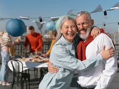 Es oficial | España vuelve a liderar el ranking de mayor expectativa de vida de la UE: cuáles son las regiones que se destacan