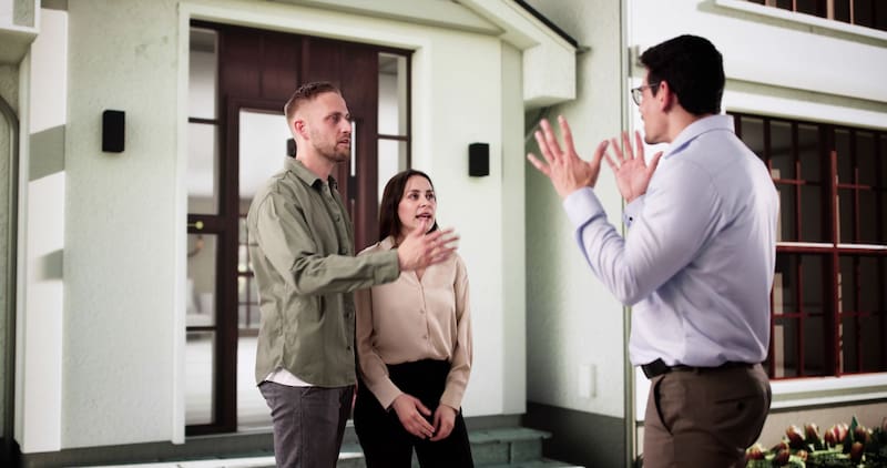 Los conflictos por deudas pueden escalar rápidamente si no se negocian plazos, acuerdos o planes de pago desde el primer contacto.