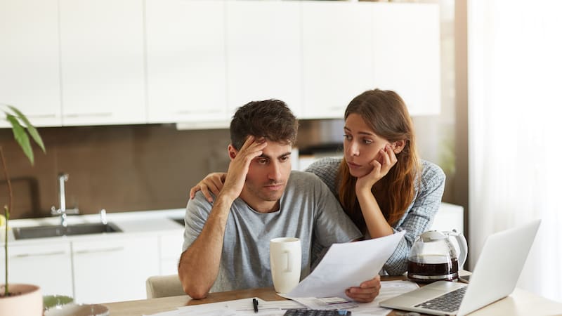 Cancelar hasta 10.000 euros en deudas con Hacienda en España es posible si se cumplen 2 requisitos legales. Cómo funciona la Ley de Segunda Oportunidad y qué deben saber los contribuyentes.