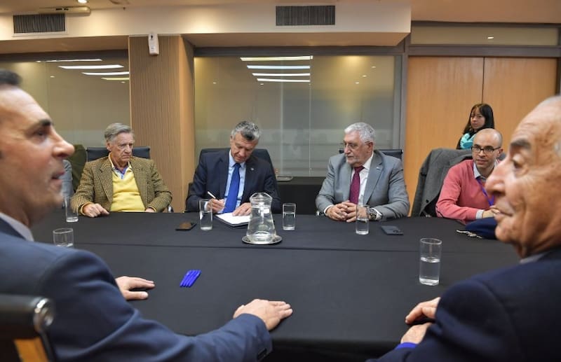 El año pasado, también después de idas y vueltas, el Gobierno homologó la paritaria