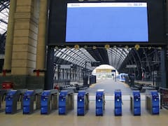 Los gremios del transporte se suman a la medida de la CGT y no habrá colectivos, trenes ni vuelos