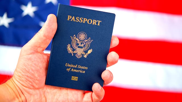 Tramitar el pasaporte: quiénes pueden hacerlo en 14 días y cuándo hay que esperar hasta 8 semanas