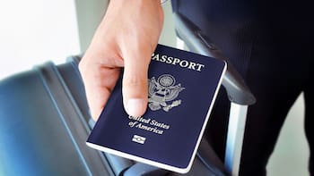 Confirmado por el Gobierno | El Departamento de Estado de EE.UU. no permite que ningún menor de 25 años renueve su pasaporte mediante trámite online