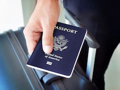 Cómo tramitar el pasaporte americano de adulto paso a paso: documentos y requisitos que EE.UU. exige a todos los solicitantes