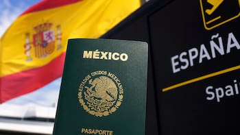Oficial | Los mexicanos pueden entrar sin visado a España, pero deberán cumplir estos requisitos