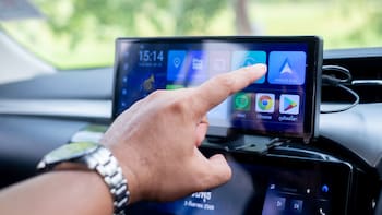 Paso a paso, cómo tener internet en tu auto, en cualquier ruta del país y no quedarte sin señal jamás